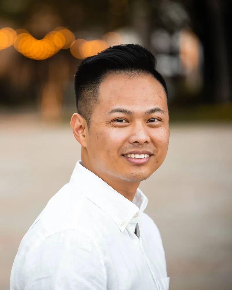 Dennis Yu, founder of Speakfire, with his family
